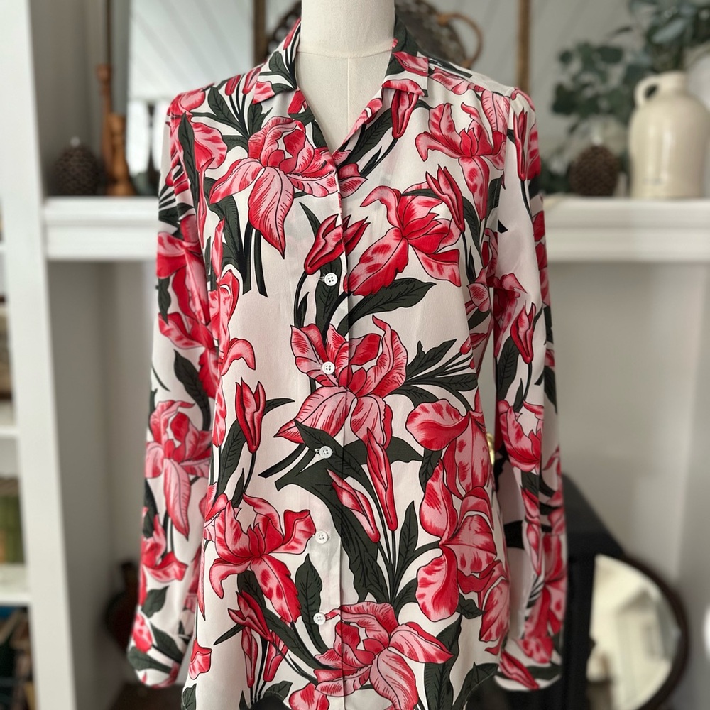 Equipment Femme 100% Silk Floral Button Front Blouse Womens Medium Botanical